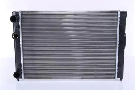 Радиатор охлаждения VW GOLF III (1H) (91-) 1.4-1.6 NISSENS 651851