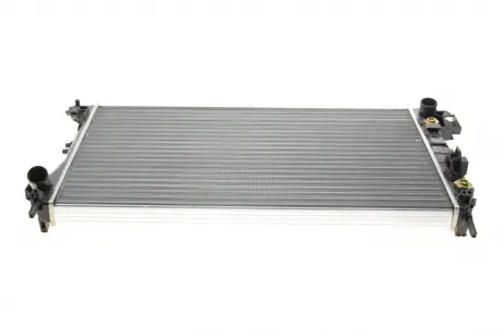 Радиатор охлаждения двигателя VECTRA C / SIGNUM AT +/- AC Van Wezel 37002341