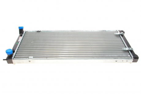 Радиатор охлаждения двигателя GOLF2 / JETTA 16/18 MT + AC Van Wezel 58002041