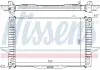 Радиатор охлаждения VOLVO 850 (91 -) / S70 / V70 (96-) NISSENS 65536A (фото 1)