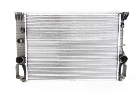 Радіатор охолодження MERCEDES E-CLASS W 211 (02-) NISSENS 62796A