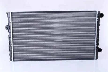 Радиатор охлаждения VW GOLF III (1H) (91-) 1.9 D NISSENS 652461