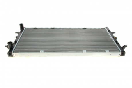 Радиатор охлаждения двигателя TRANSPORTER / SYNCRO 90 Van Wezel 58002114 (фото 1)