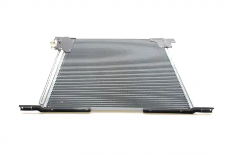 Конденсор кондиціонера MB VITO / V-CL G / D 95-03 Van Wezel 30005220