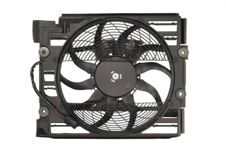 Вентилятор радиатора BMW 5-Series E39 95- NRF 47029 (фото 1)