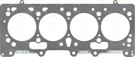 Прокладка Г / Б alfa romeo 145, fiat punto 1.7td / 1.9 VICTOR REINZ 613110030