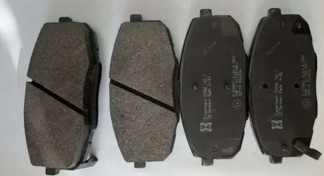 Гальмівні колодки перед Kia Ceed / Carens / Hyundai i3 ZIMMERMANN 239661651