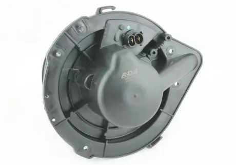 Вентилятор печки VW Golf / Jetta / Passat / Transporter AND 35820001