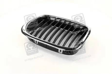 Решетка в капоте лев. BMW 5 E39 TEMPEST 014 0089 991