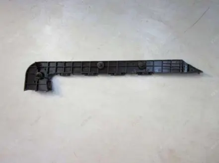 Крепление заднего бампера пластиковое R Geely EC-8 Aftermarket 1018009842