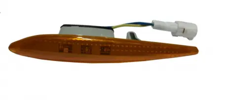 Повторитель поворота в крылo R ЗАЗ Chery Forza Aftermarket A13-3731020
