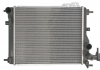 Радиатор охлаждения двигателя HYUNDAI GETZ МКПП THERMOTEC D70513TT (фото 2)