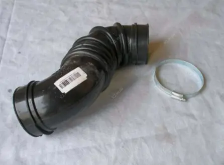 Патрубок фільтра повітряного GEELYEC-7RV / FC / SL Aftermarket 1064000034