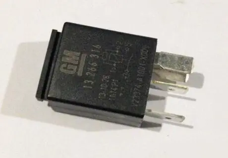 Реле стеклоочистителя Ланос / Матиз (15А) GM 96312300