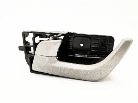Ручка двері внутрішня L Geely EC-7 / EC-7RV Aftermarket 1068002029