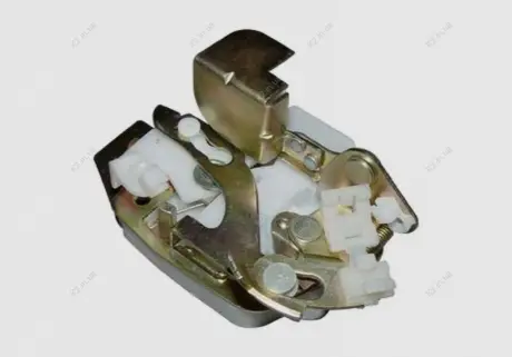 Замок двери передней L QQ CHERY S11-6105030BA