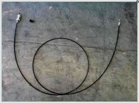 Трос відкриття лючка бензобака Geely EC-7 Aftermarket 1068002183