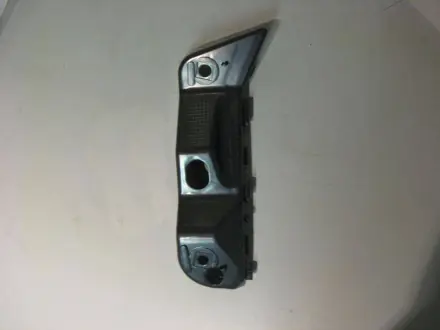 Крепление переднего бампера левое T11PF CHERY T11-2803711PF