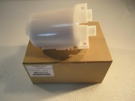Фильтр топливный MITSUBISHI MR529135