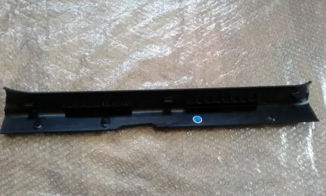 Накладка порога пер лівих дверей CHERY A13-5101950DA