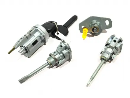 Набор ключей и личинок Geely MK Aftermarket 1018003964