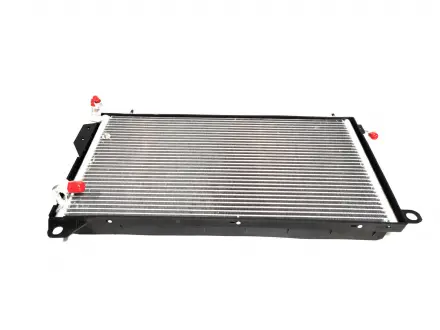 Радиатор кондиционера Chery Amulet Aftermarket A15-8105010