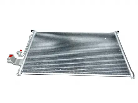 Радиатор кондиционера Chery Elara Aftermarket A21-8105110