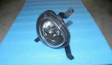 Фара противотуманная правая S18D CHERY S18D-3732020