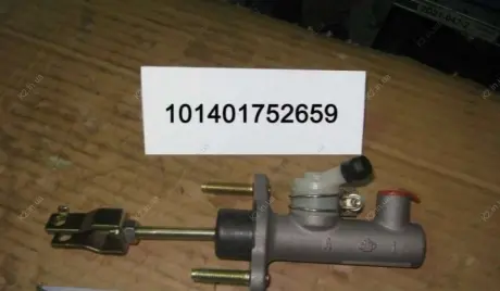 Цилиндр сцепления главный EC-8 Aftermarket 101401752659