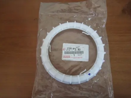 КРЫШКА топливного насоса TOYOTA 77144-48020