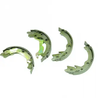 КОЛОДКИ ручного тормоза Q-FIX Q092-0327