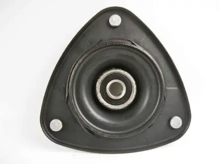 Крепление Аморт передняя SUBARU 20320-XA00A-9E