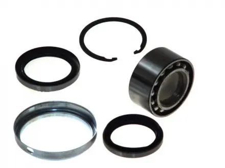 Подшипник ступицы, комплект TOYOTA Carina / Celica / Rav 4 "F" 1,6 / 2,0L "89-00 SKF VKBA3308