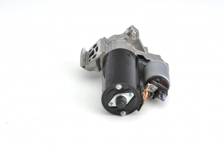 СТАРТЕР система старт-стоп BMW N47D20, N47D20, N57D30 BOSCH 0001148033 (фото 1)