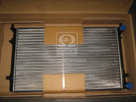Радиатор охлаждения двигателя GOLF5 / TOURAN / A3 14/16 03- VW2204 (Ava) AVA COOLING VN2204