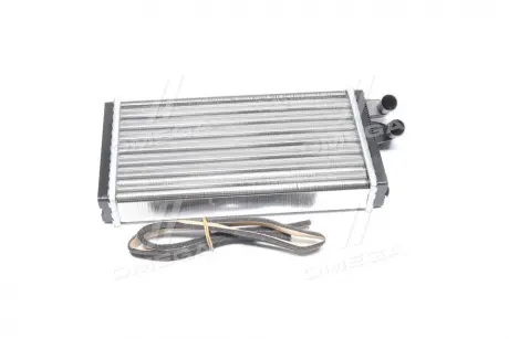 Радиатор охлаждения AUDI 100 NISSENS 70230