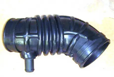 Патрубок воздушного фильтра NUBIRA Chevrolet GM 96181663