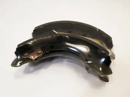 Комплект гальмівніх колодок задніх CHERY A11-3502170 (фото 1)