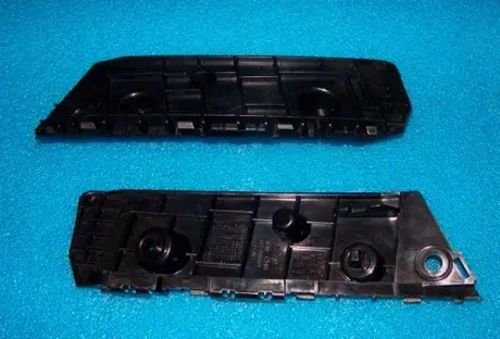 Кронштейн бампера переднего левый CHERY J42-2803511