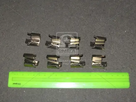 Скобки (пер) тормозных колодок TOYOTA 04947-42050