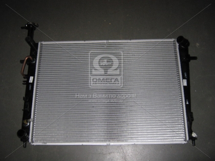 Радиатор охлаждения двигателя Hyundai MOBIS (KIA, Hyundai) 253102E870