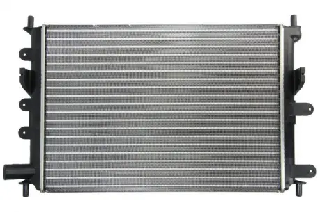 Радиатор THERMOTEC D7G028TT