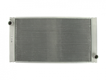 Радиатор охлаждения NISSENS 69705 (фото 1)