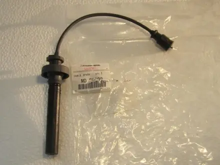 Провод высоковольтный первого цилиндра MITSUBISHI MD342893
