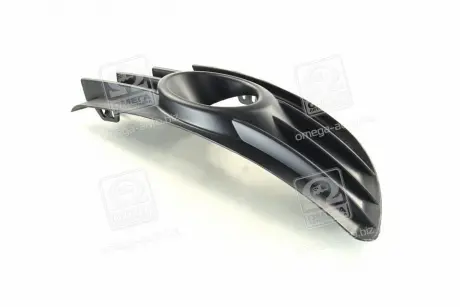 Решітка бамп. пра. CITR C4 04-09 TEMPEST 017 0124 910