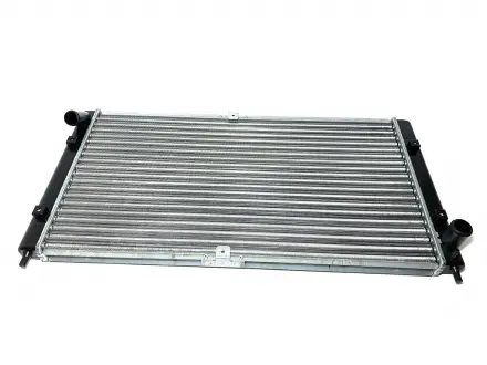 Радіатор охолодження Chery Amulet / Karry Aftermarket A15-1301110