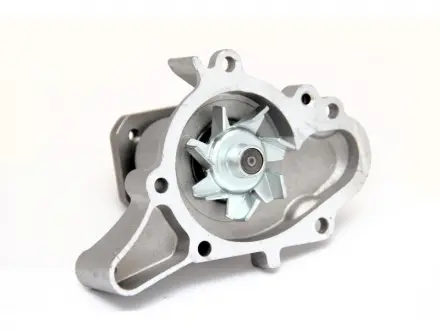 Водяная помпа STARLINE VP K136 (фото 1)