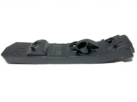 Направляющая переднего бампера, правая (пластик) Aftermarket T21-2803612