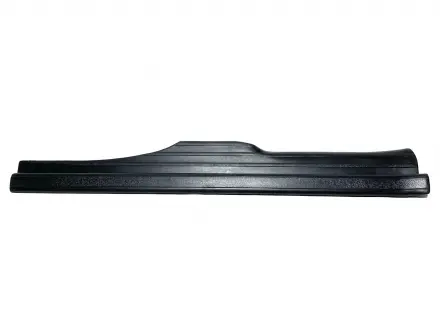 Накладка порога салону задня R (чорна) Aftermarket A11-5101052