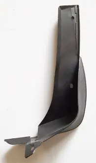 Брызговик передний правый Aftermarket 1018018665